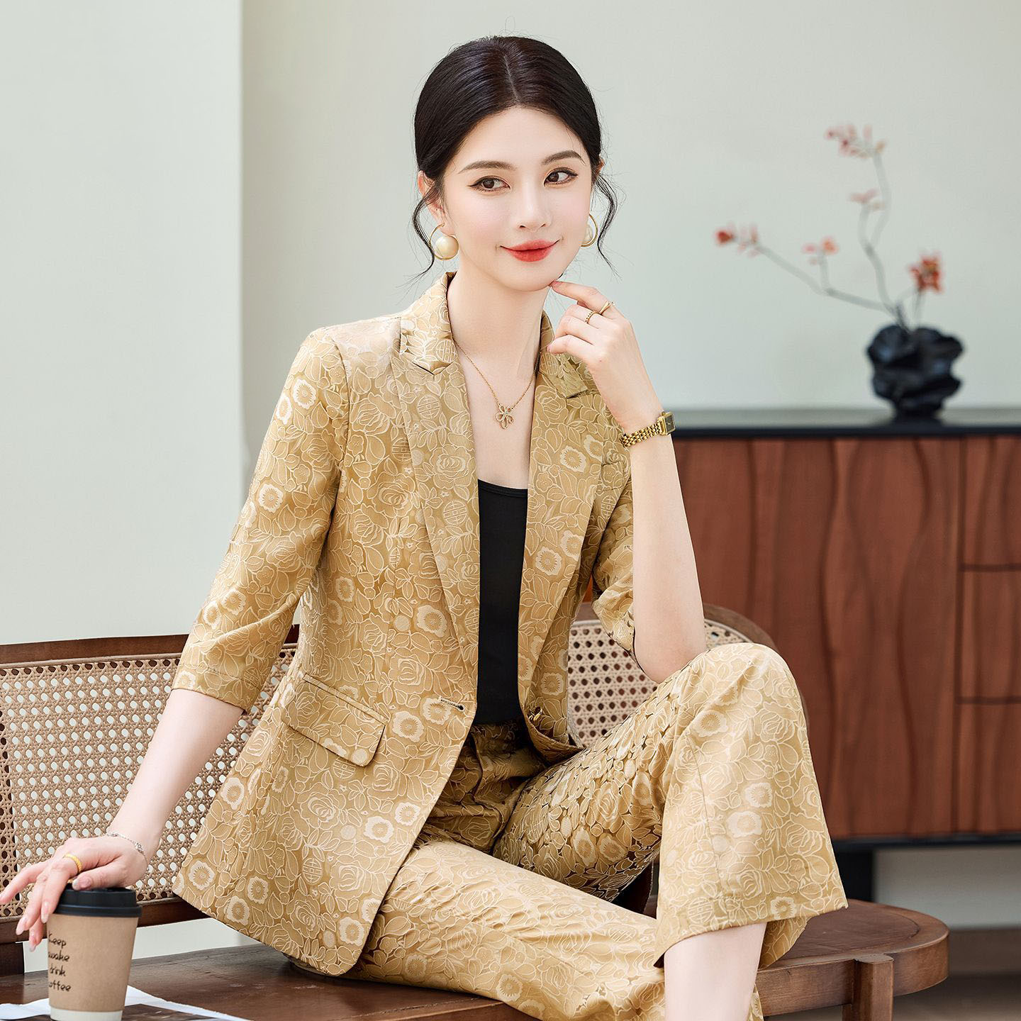 패션 살구색 반팔 전문직 정장 여성 신상 2026 여름 - Women Formal Wear Pants 리뷰 및 가격