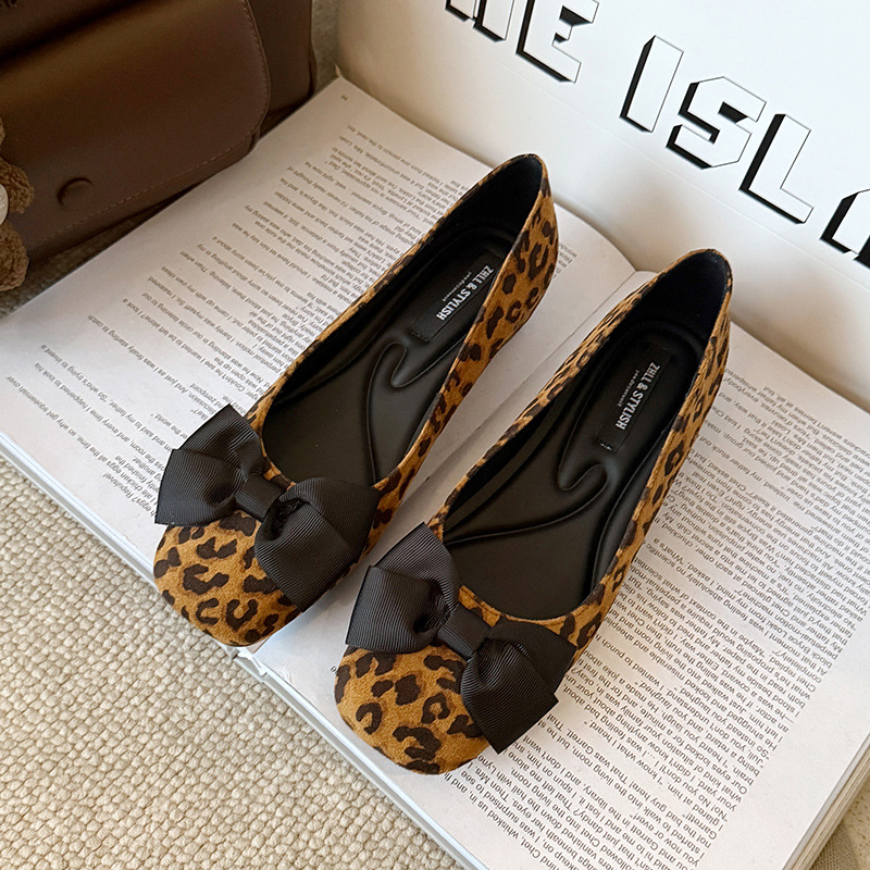 여성용 멀티 컬러 스웨이드 발레 플랫 슈즈, 리본 디테 - Women Formal Wear Shoes 리뷰 및 가격